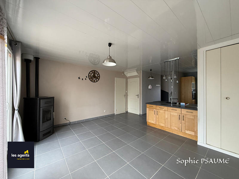 Maison - 97 m² - 6 pièces