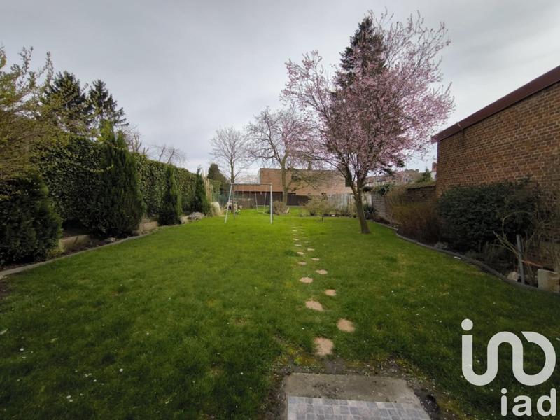 Maison - 215 m² - 8 pièces