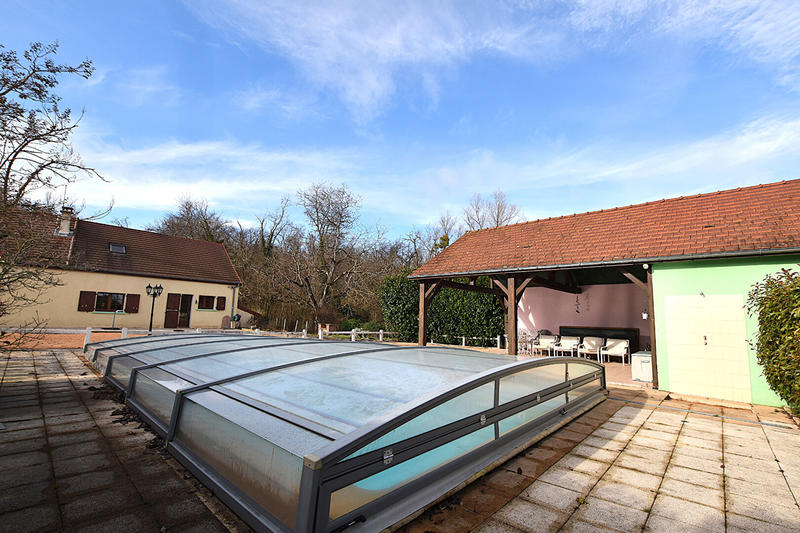 Maison - 172 m² - 5 pièces