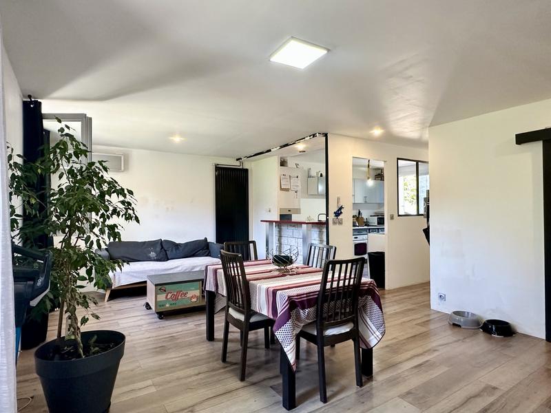 Maison - 121 m² - 5 pièces