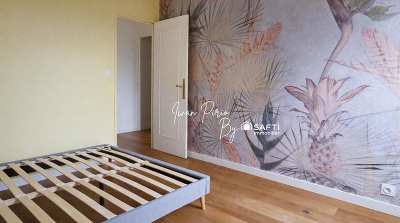 Appartement - 79 m² - 3 pièces