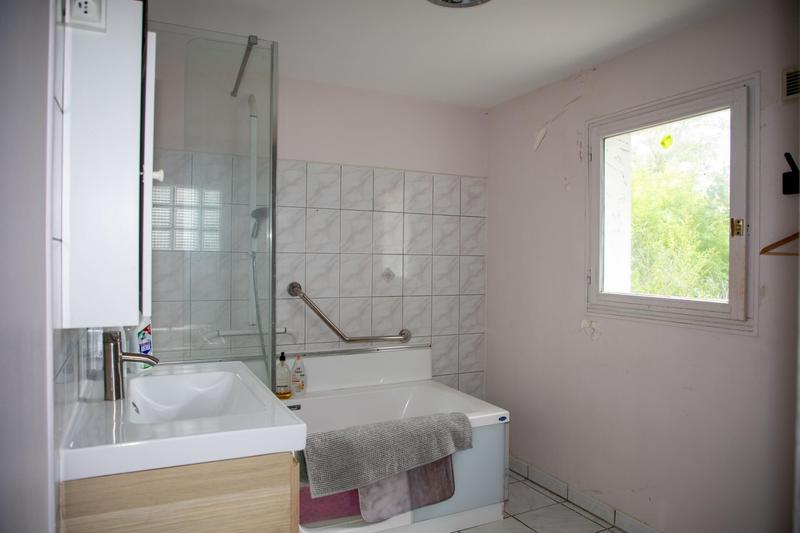 Maison - 98 m² - 4 pièces