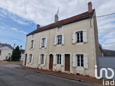 Maison - 195 m² - 9 pièces