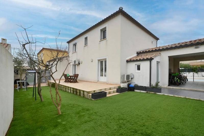 Maison - 150 m² - 5 pièces