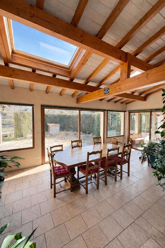 Maison - 144 m² - 4 pièces