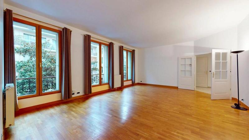 Appartement - 120 m² - 4 pièces