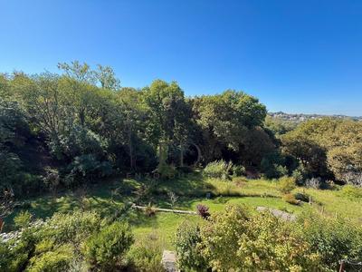 Maison - 206 m² - 7 pièces