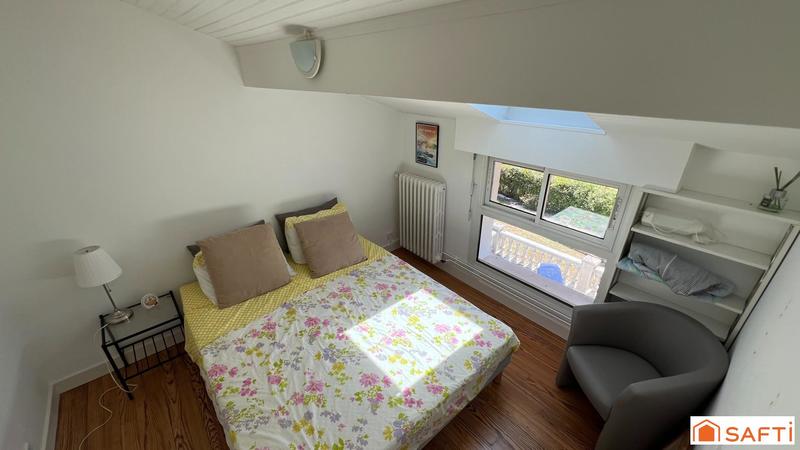 Villa - 200 m² - 6 pièces