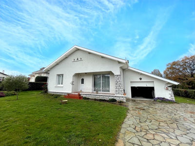 Maison - 87 m² - 4 pièces