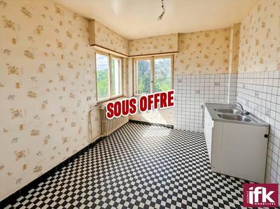 Appartement - 93 m² - 4 pièces