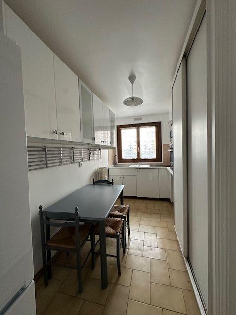 Appartement - 81 m² - 4 pièces