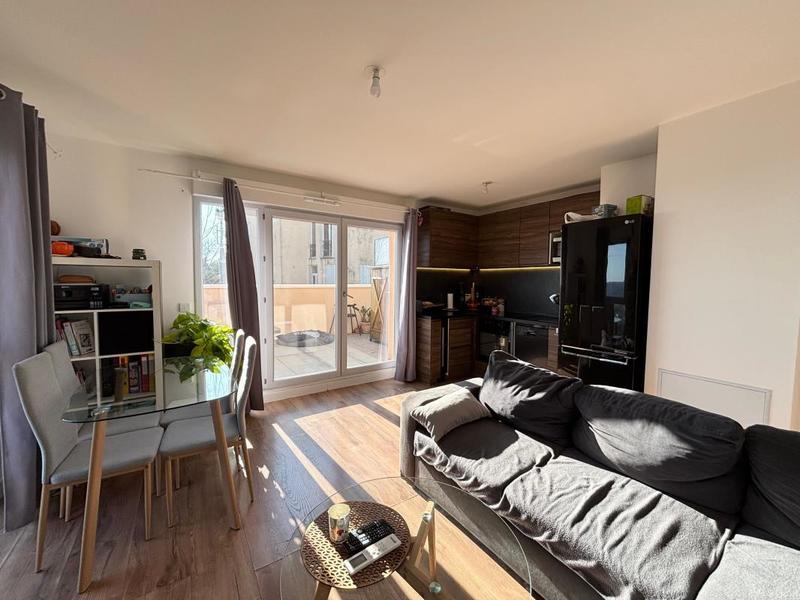 Appartement - 43 m² - 2 pièces