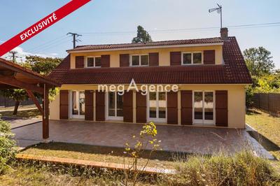 Maison - 160 m² - 7 pièces