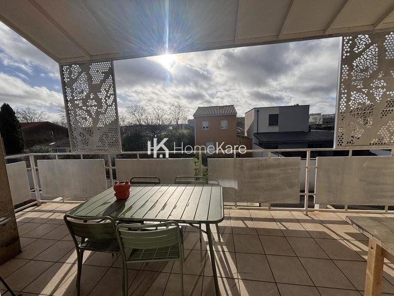 Appartement - 80 m² - 3 pièces