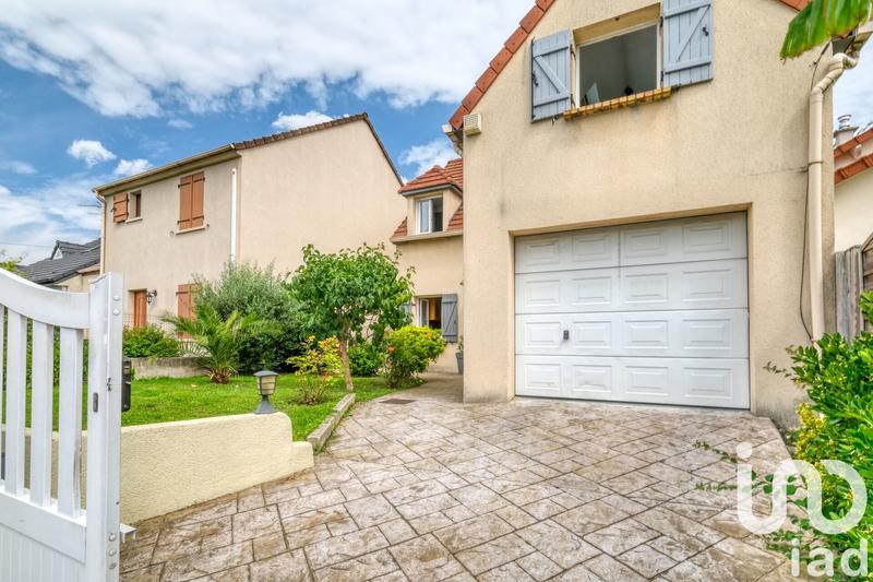 Maison - 152 m² - 6 pièces