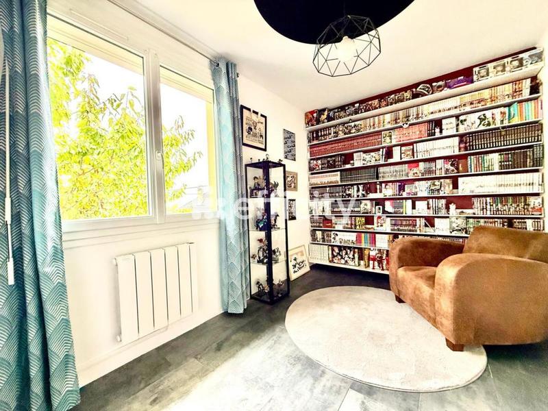 Pavillon - 100 m² - 6 pièces