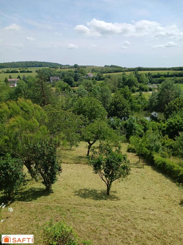 Maison - 205 m² - 8 pièces