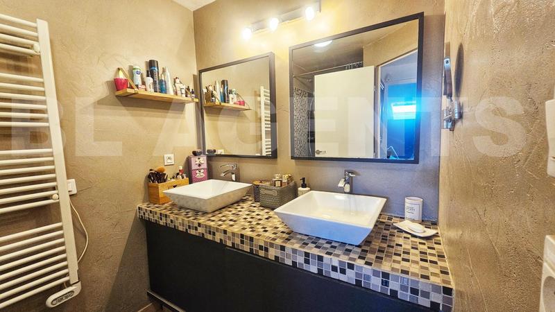 Maison - 66 m² - 3 pièces