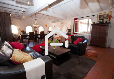 Appartement - 105 m² - 5 pièces