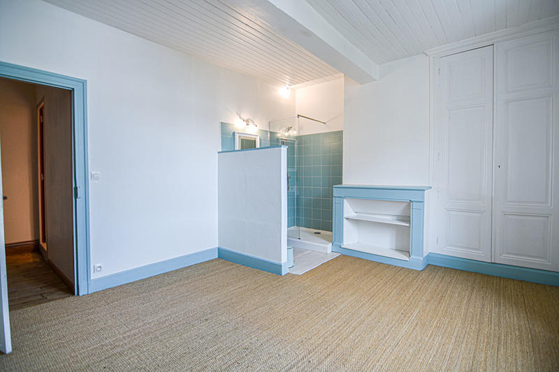 Maison de village - 180 m² - 6 pièces