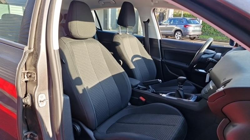 Peugeot 308 bluehdi 100ch ss bvm6 active business