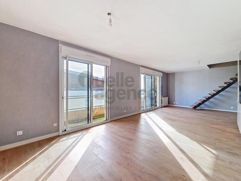 Duplex - 85 m² - 5 pièces