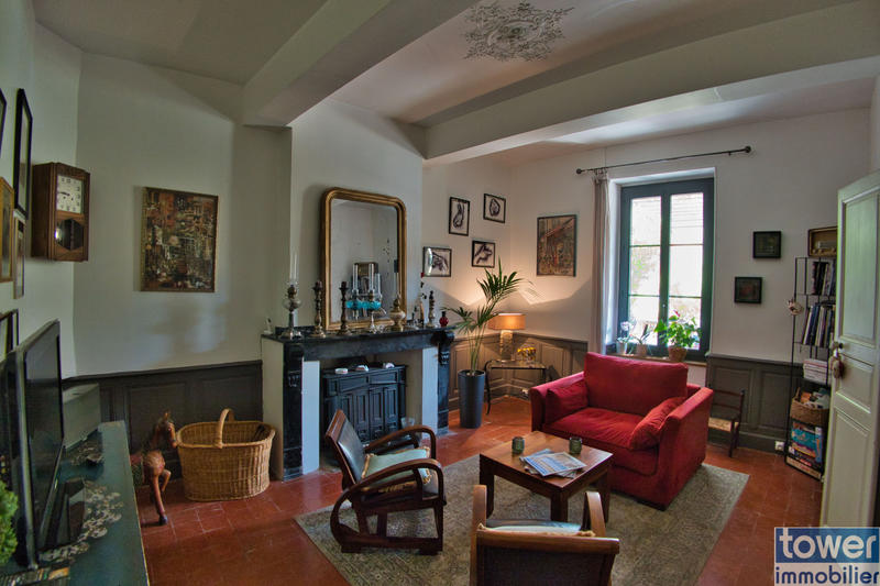 Maison de village - 320 m² - 9 pièces