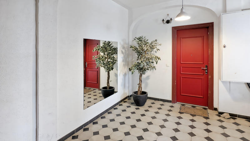 Appartement - 90 m² - 4 pièces