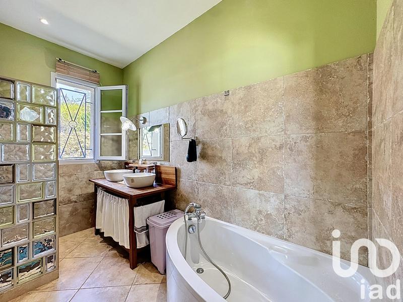 Maison - 145 m² - 6 pièces