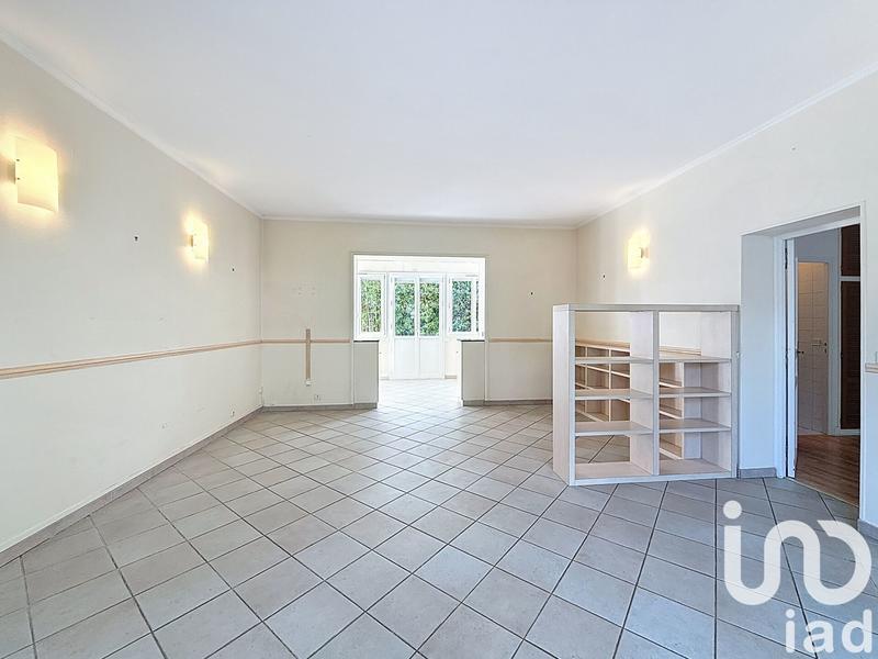 Appartement - 95 m² - 4 pièces