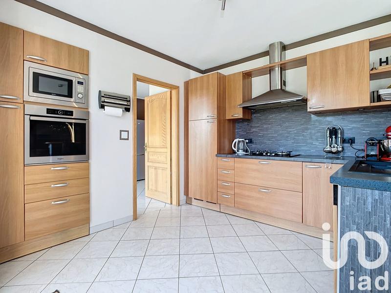 Maison - 138 m² - 5 pièces