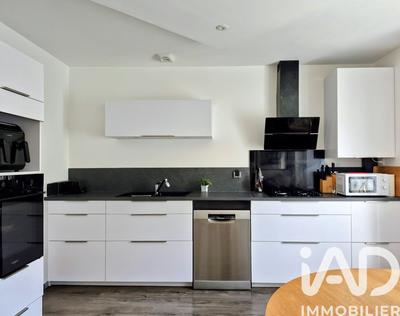 Maison - 65 m² - 4 pièces