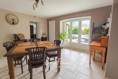 Maison - 139 m² - 4 pièces