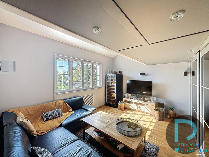 Villa - 183 m² - 5 pièces