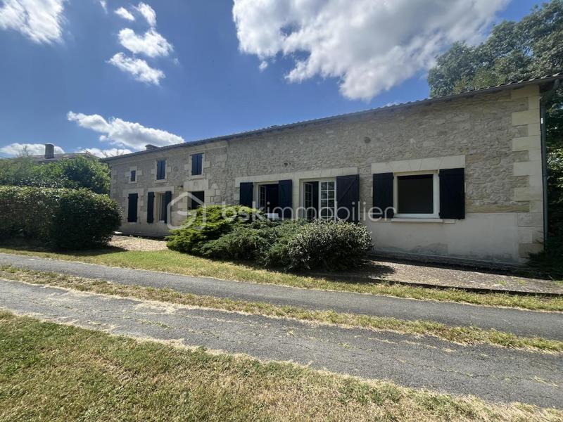 Maison ancienne - 214 m² - 10 pièces