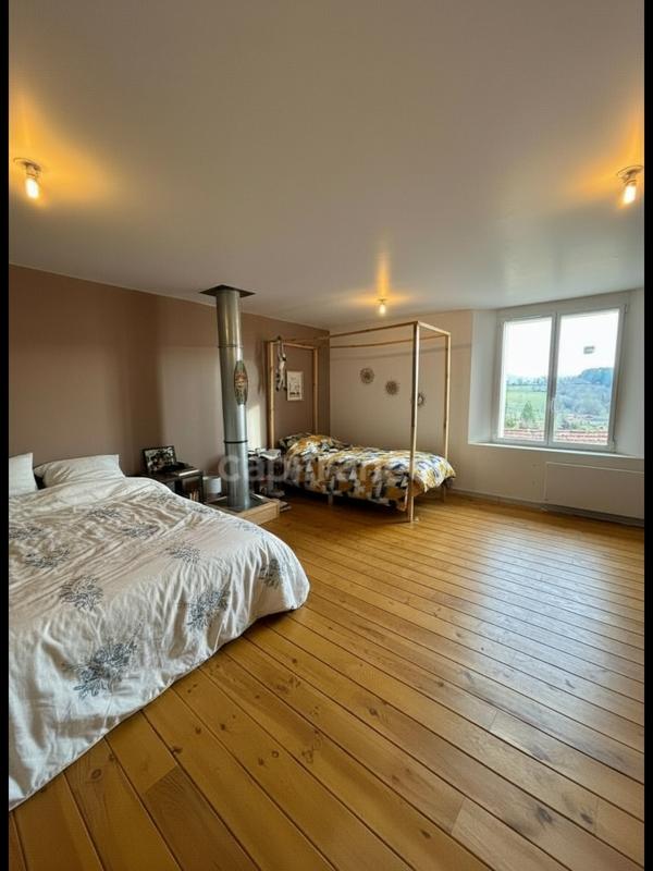 Maison - 165 m² - 5 pièces