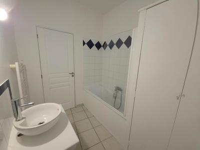 Appartement - 61 m² - 2 pièces