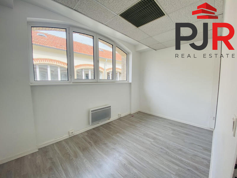 Bureau - 63 m²