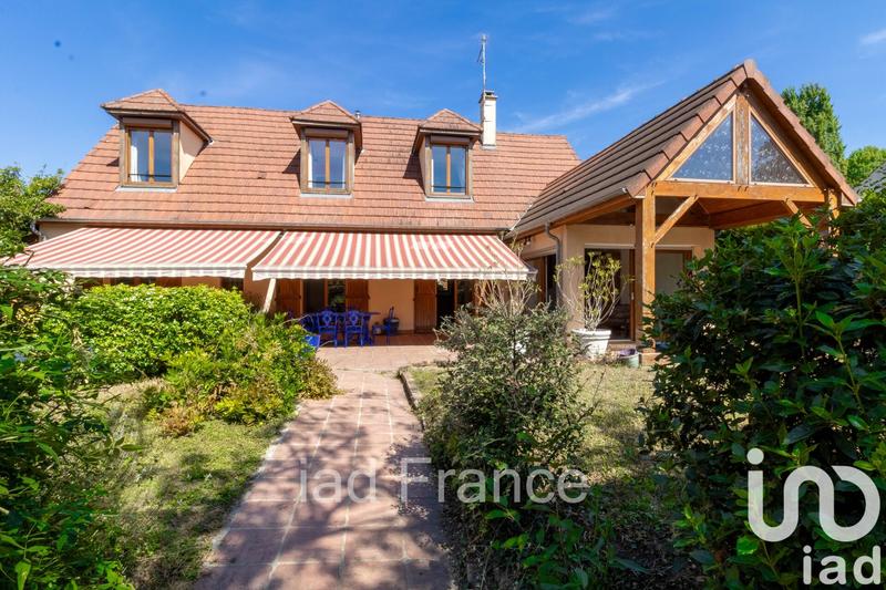 Maison - 192 m² - 8 pièces