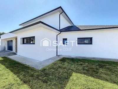 Maison - 186 m² - 6 pièces