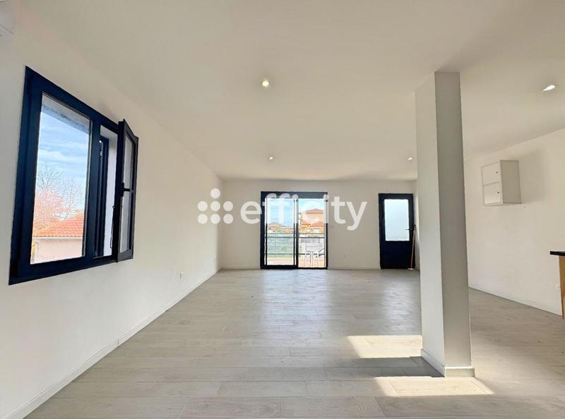 Villa - 95 m² - 4 pièces