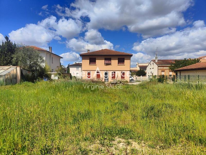 Terrain constructible - 366 m²