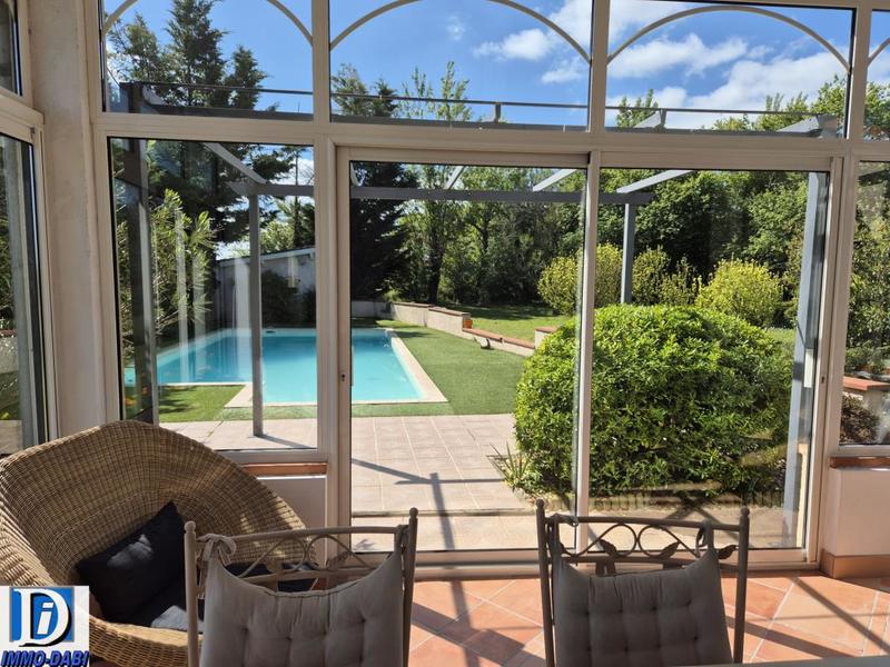 Villa - 180 m² - 7 pièces