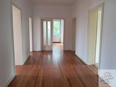 Appartement - 127 m² - 5 pièces