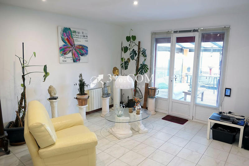 Villa - 132 m² - 6 pièces