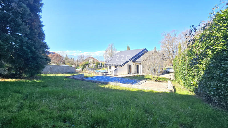 Maison - 95 m² - 4 pièces