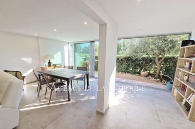 Appartement - 88 m² - 4 pièces