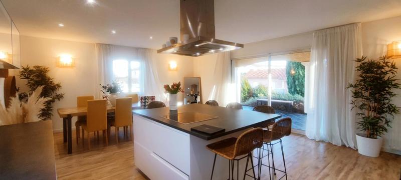 Maison - 135 m² - 5 pièces