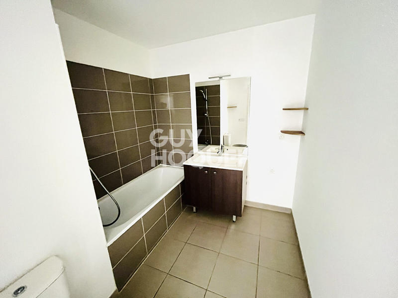 Appartement - 85 m² - 4 pièces