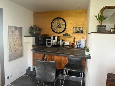 Maison de ville - 223 m² - 7 pièces